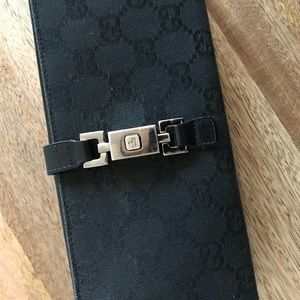 Black Gucci Continental Wallet